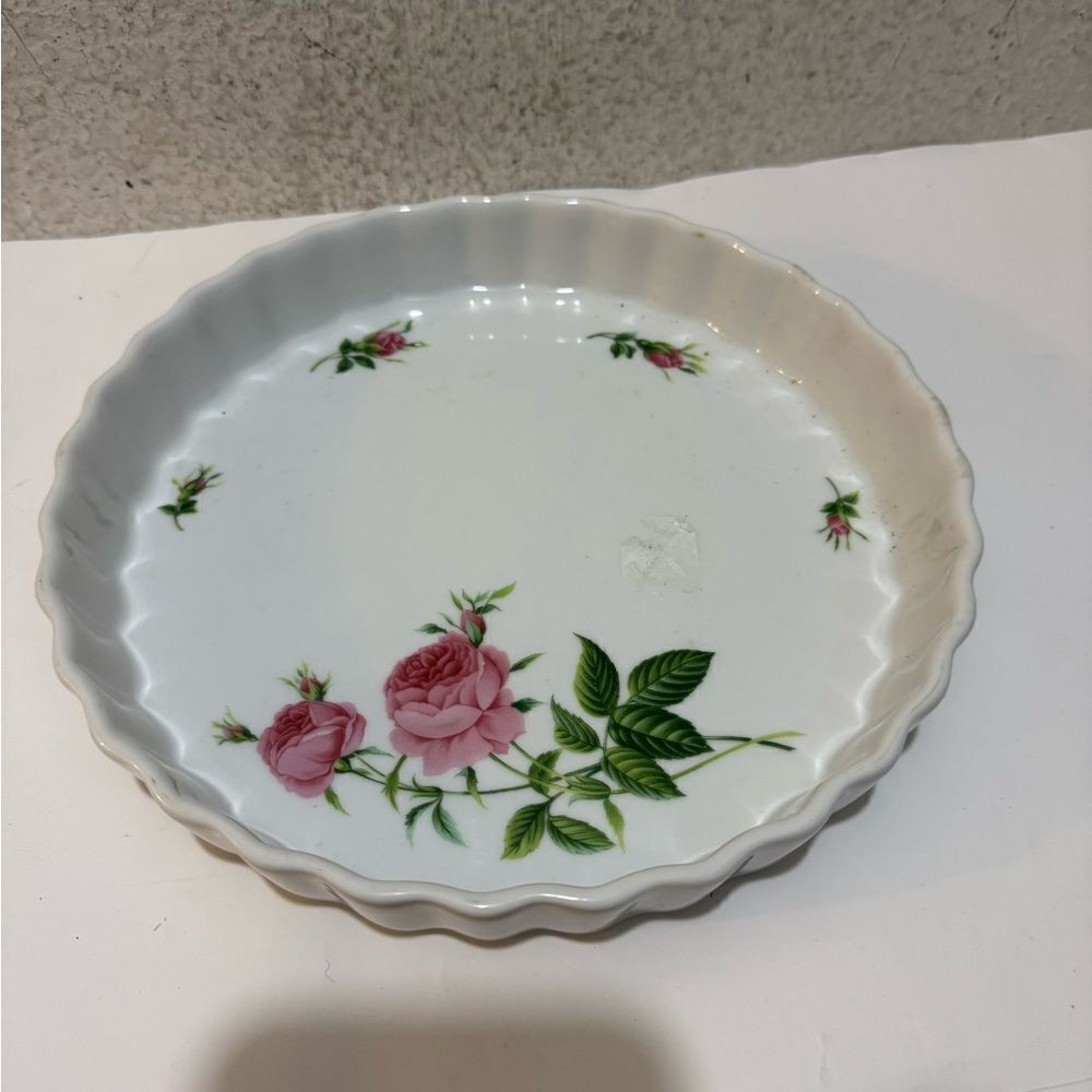 Christineholm Porcelain Quiche Tart Pie Plate 9.5" Baking Dish Rose Pattern